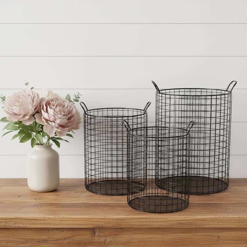 HomeRoots Set of Three Metal Wire Storage Baskets