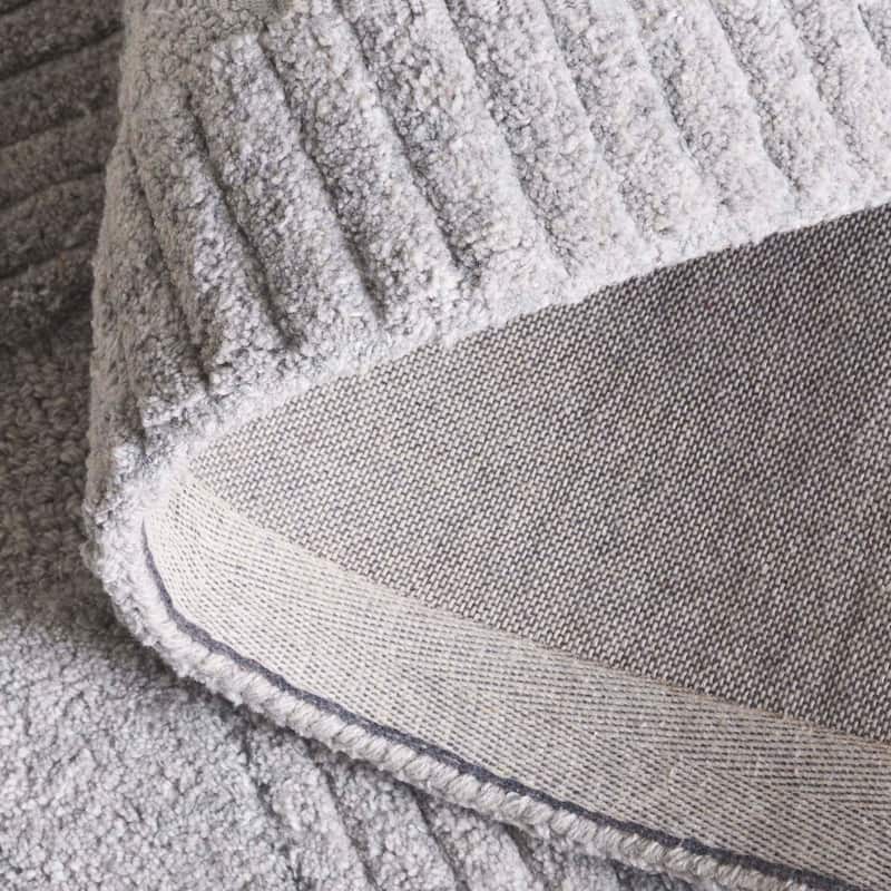 SAFAVIEH Handmade Harvest Valbona Modern Contemporary Wool Rug
