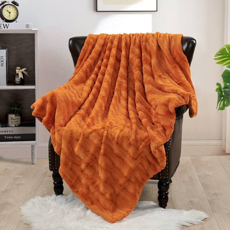 Oversized Derby Double Sided Fauxfur Throw