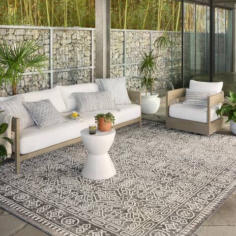 Alexander Home Renee Moroccan Modern Indoor / Outdoor Rug