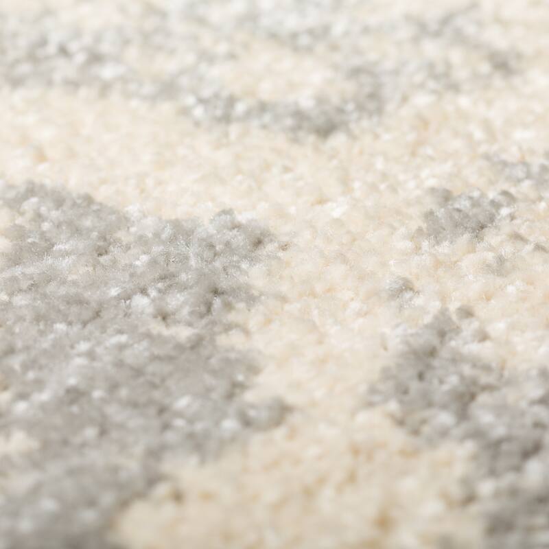 Addison Grayson Plush Abstract Fog 20"X30" Accent Rug