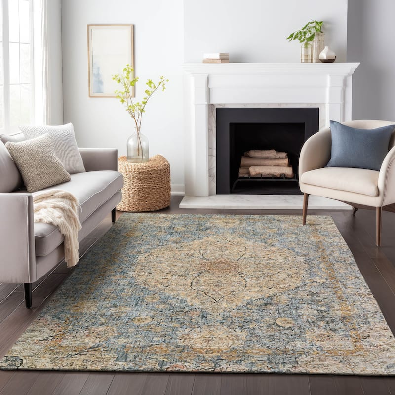 Machine Washable Indoor/Outdoor Traditional Global Chantille Rug