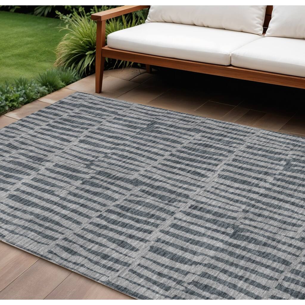 HomeRoots Striped Transitional Rectangle Outdoor Rug