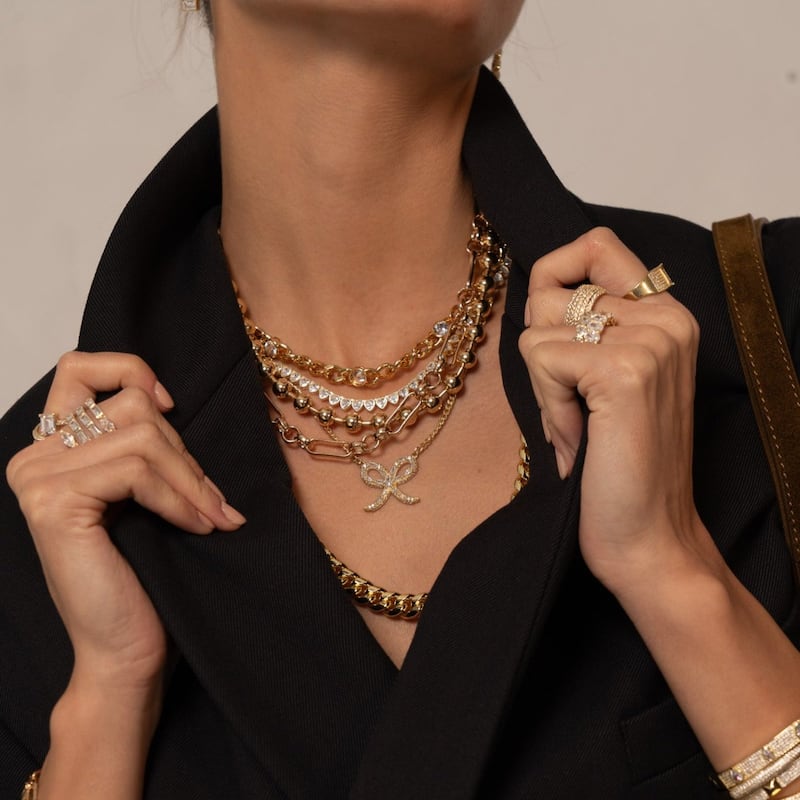 SHYMI Paper Clip and Circle Chain