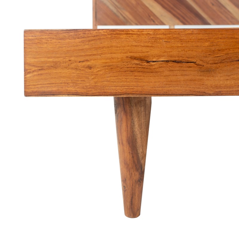 SAFAVIEH Couture Maci Bryn Wood Herringbone Bed