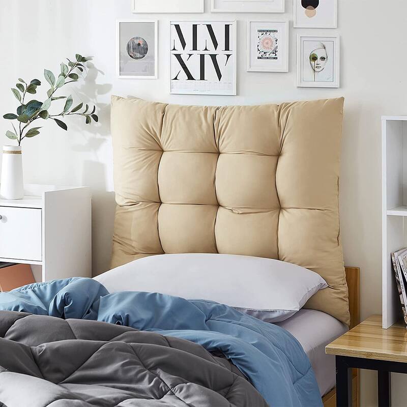 Rainha - Puffy Tufted College Headboard - Gold