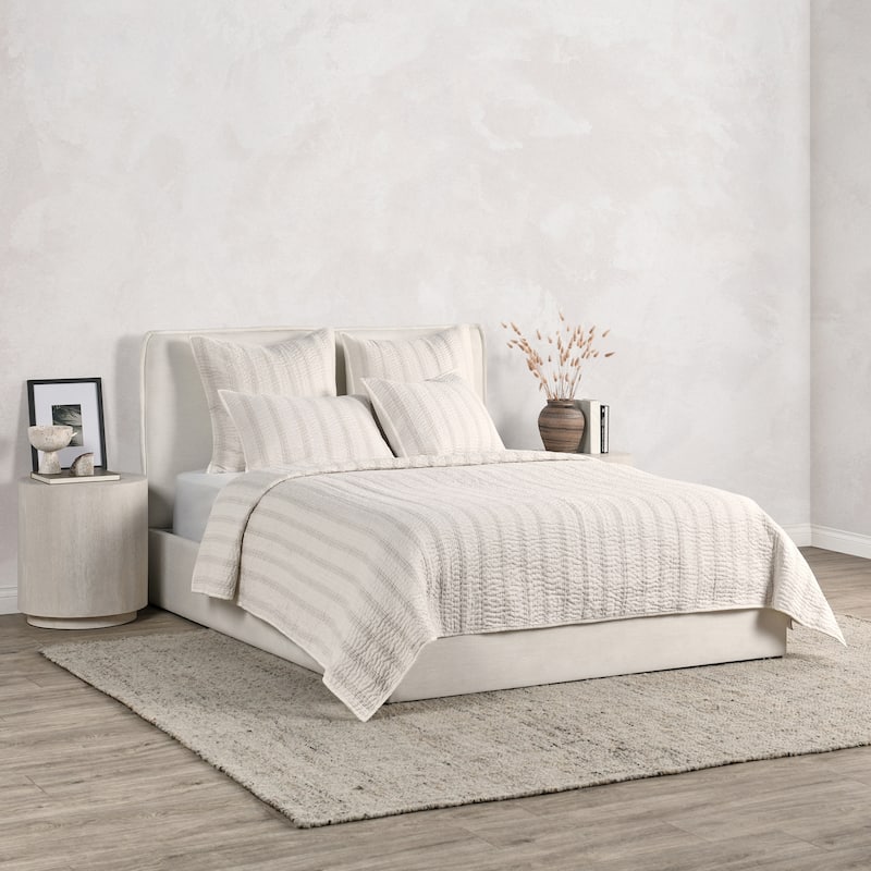Villa by Classic Home Abraham Cotton Linen Quilt - Queen