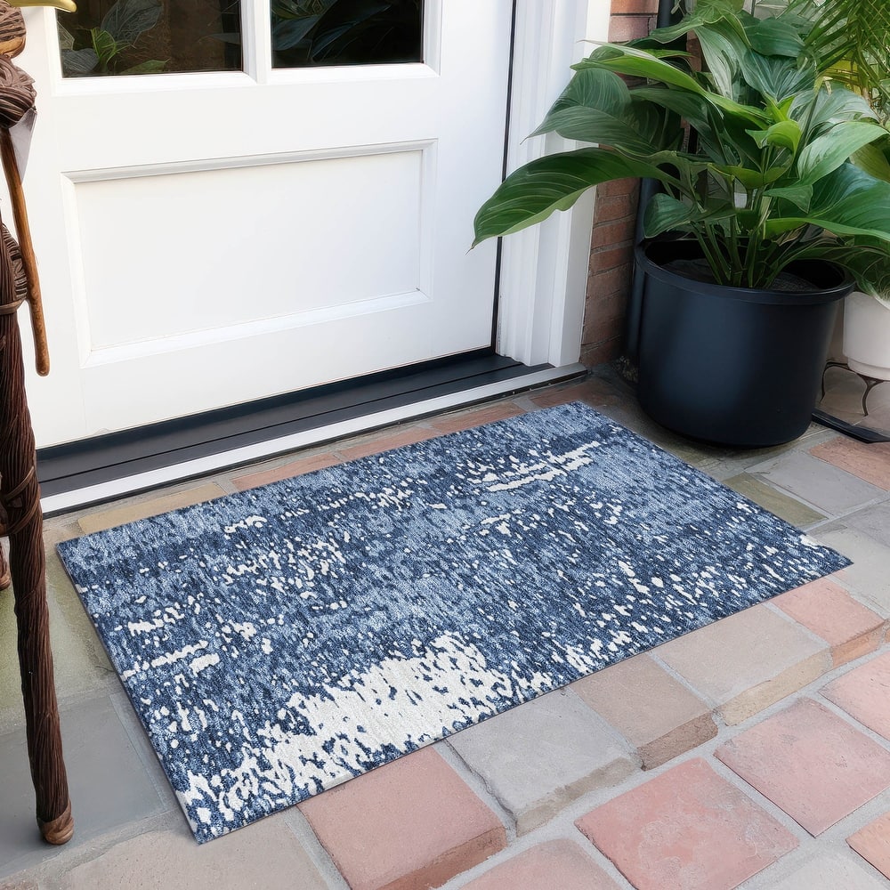Machine Washable Indoor/ Outdoor Modern Abstract Chantille Rug