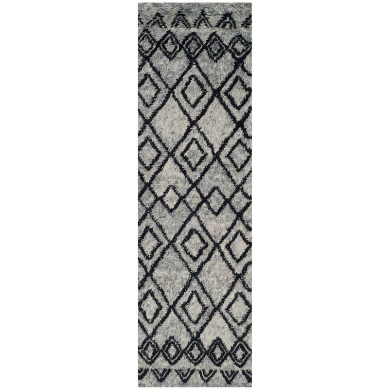 SAFAVIEH Handmade Casablanca Shag Ziyba Tribal Wool Rug