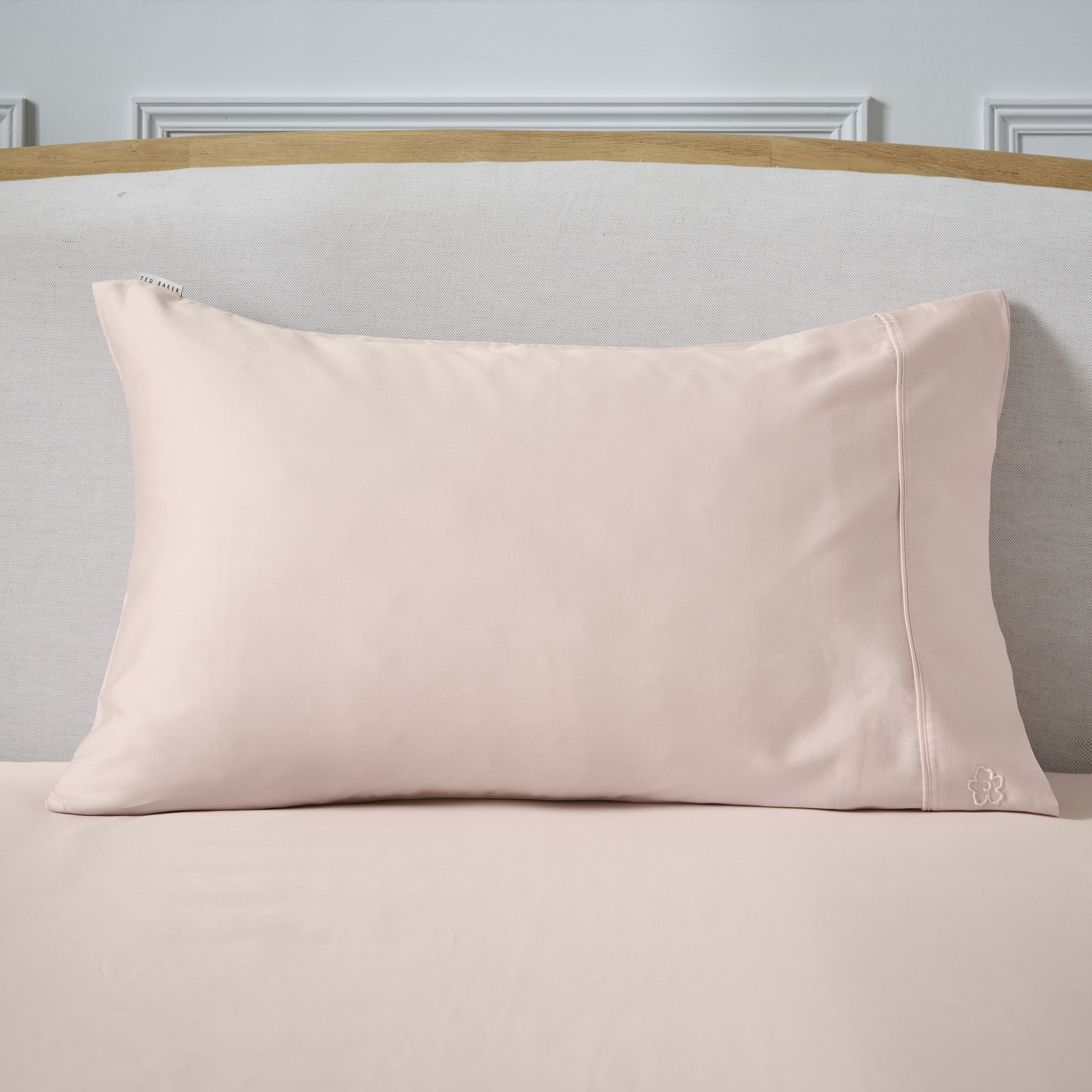 Ted baker 2024 pillowcases sale