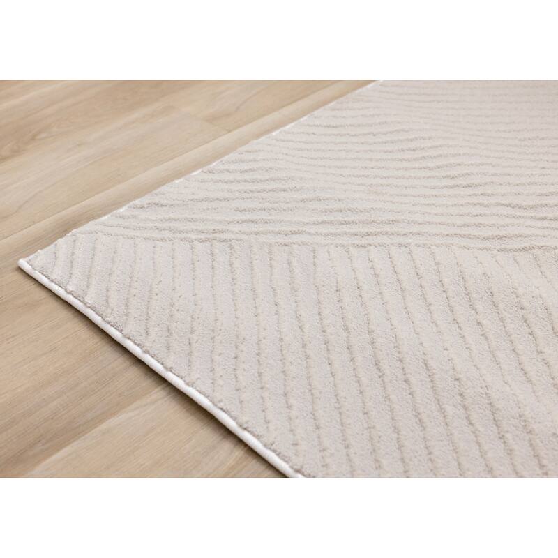 Textured Cream Triangular Lines Rug, 5'3" x 7'7"