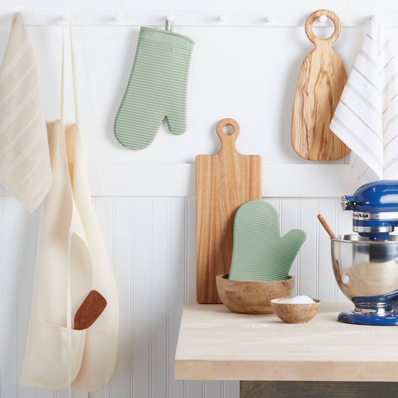 KitchenAid Ribbed Soft Silicone Oven Mitt 2-Pack Set, 7.5"x13"