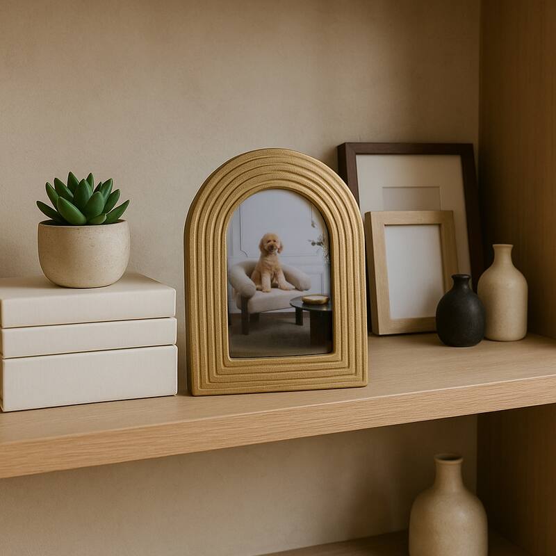 Gold 4x6 in. Polyresin Dome Arches Boho Photo Frame