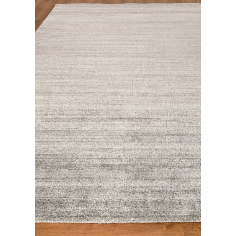 EXQUISITE RUGS Sanctuary Hand-loomed Bamboo Silk/Wool Grey Area Rug.