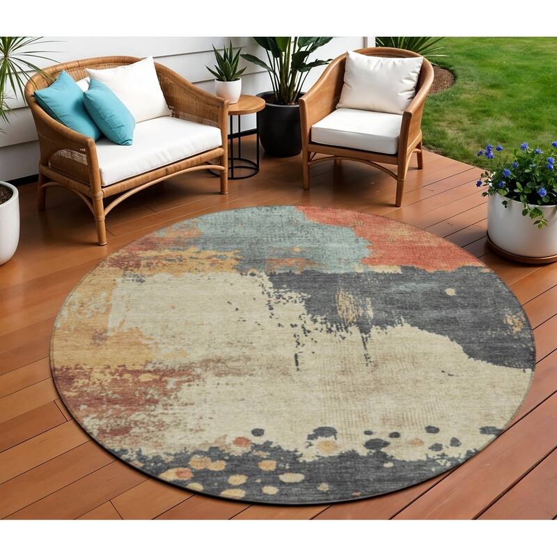 HomeRoots Abstract Transitional Rectangle Outdoor Rug - 8' Round