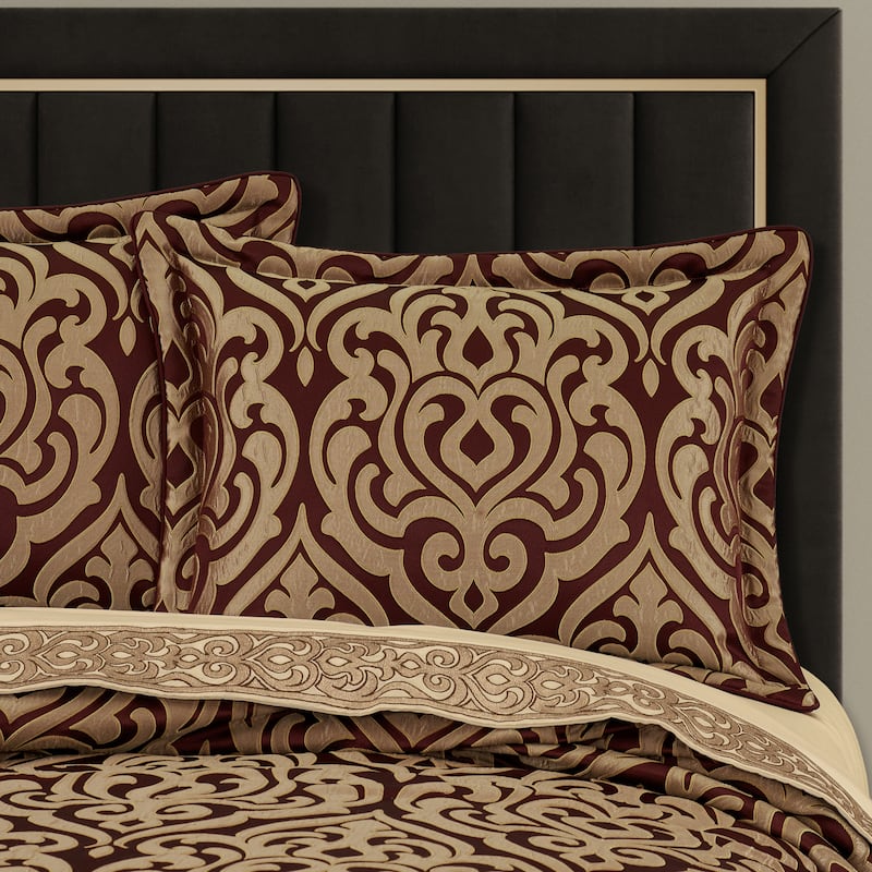 J. Queen New York Renzo Comforter Set - California King