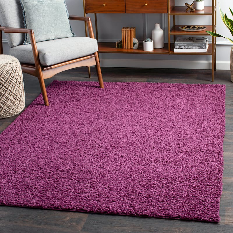 Artistic Weavers Dawsen Solid Plush Area Rug