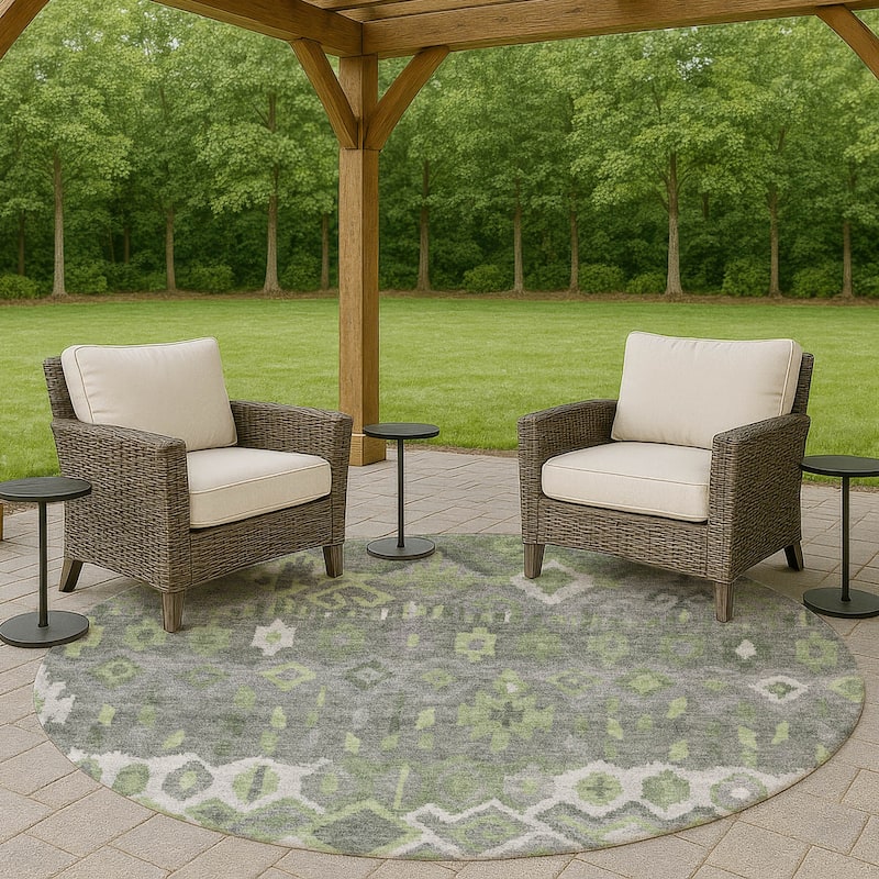 Machine Washable Indoor/ Outdoor Boho Moroccan Chantille Rug - Gray - 8' x 8'