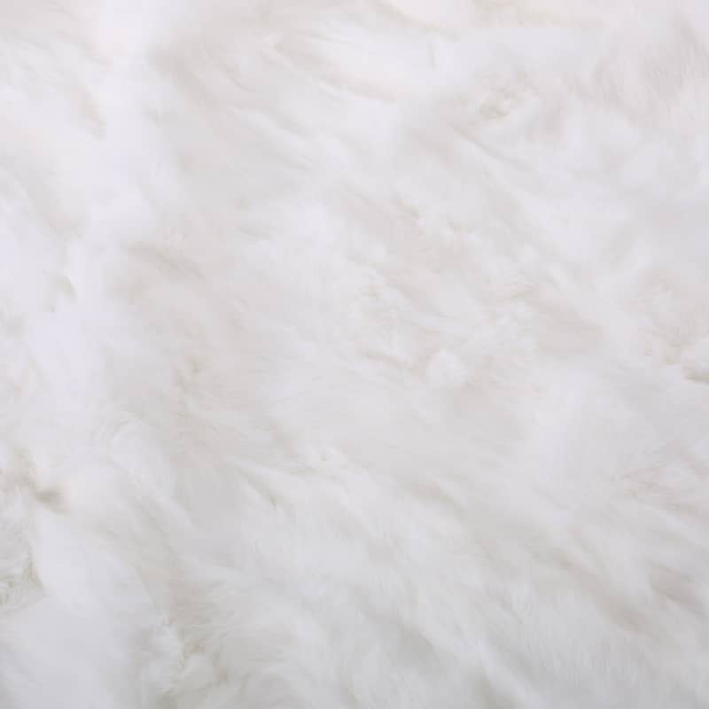 Roomfitters Faux Fur Throw Blanket, Soft Fluffy Plush Sofa Bed Decor Accent Blanket for Living Room or Bedroom, White