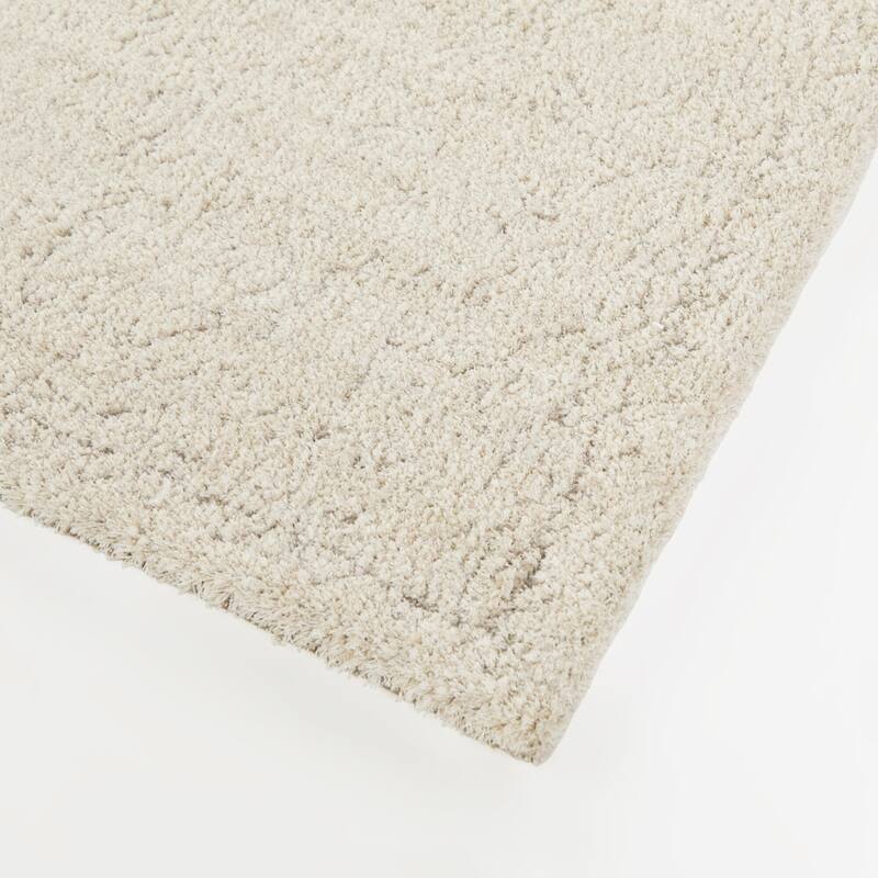 Lycus Distressed Traditional Area Rug