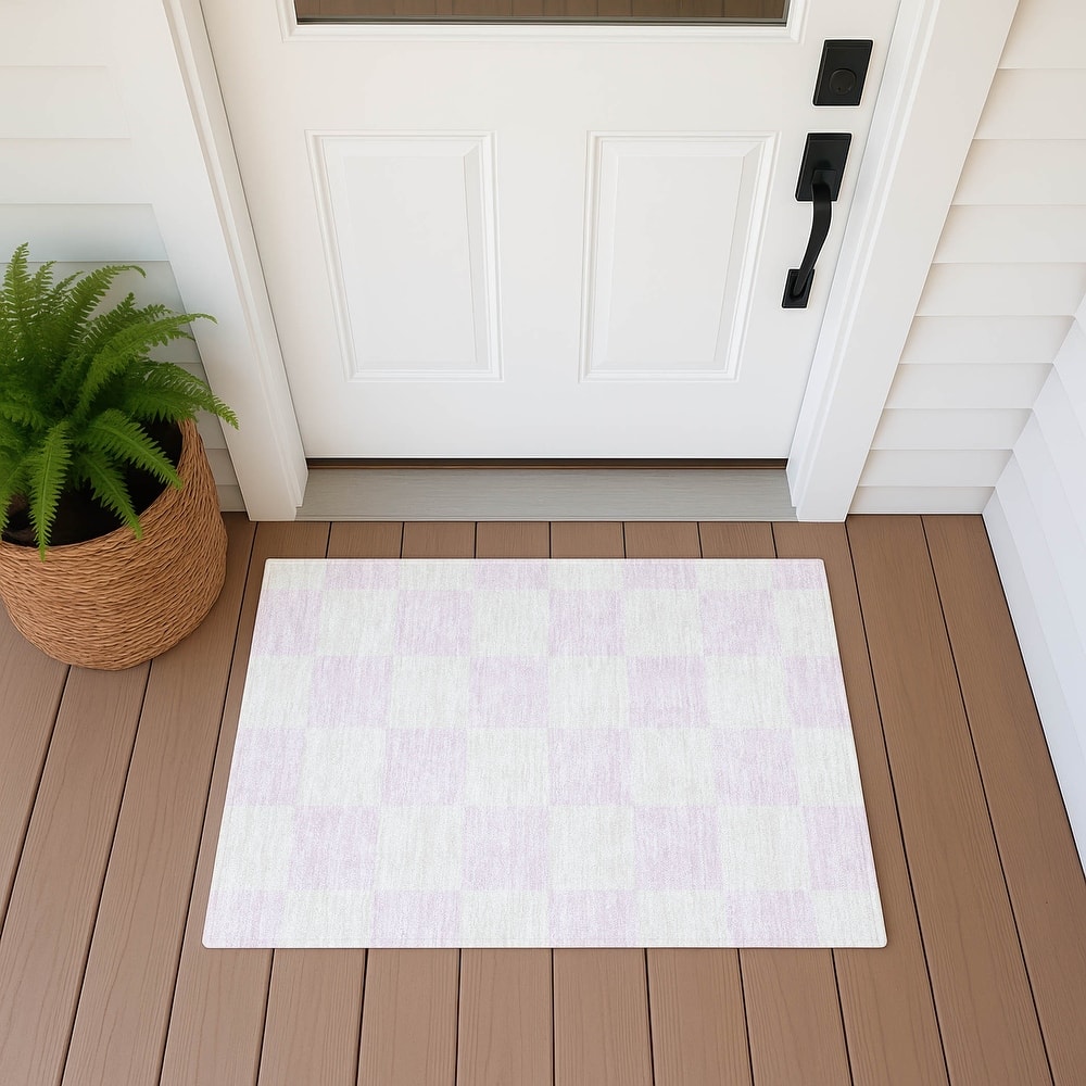 Machine Washable Indoor/ Outdoor Modern Checker Chantille Rug