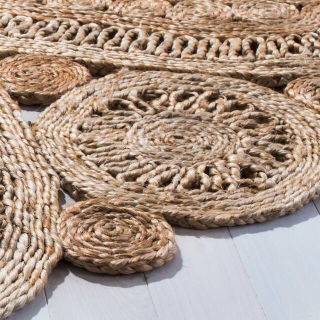 SAFAVIEH Handmade Natural Fiber Ljiljanka Floral Jute Rug