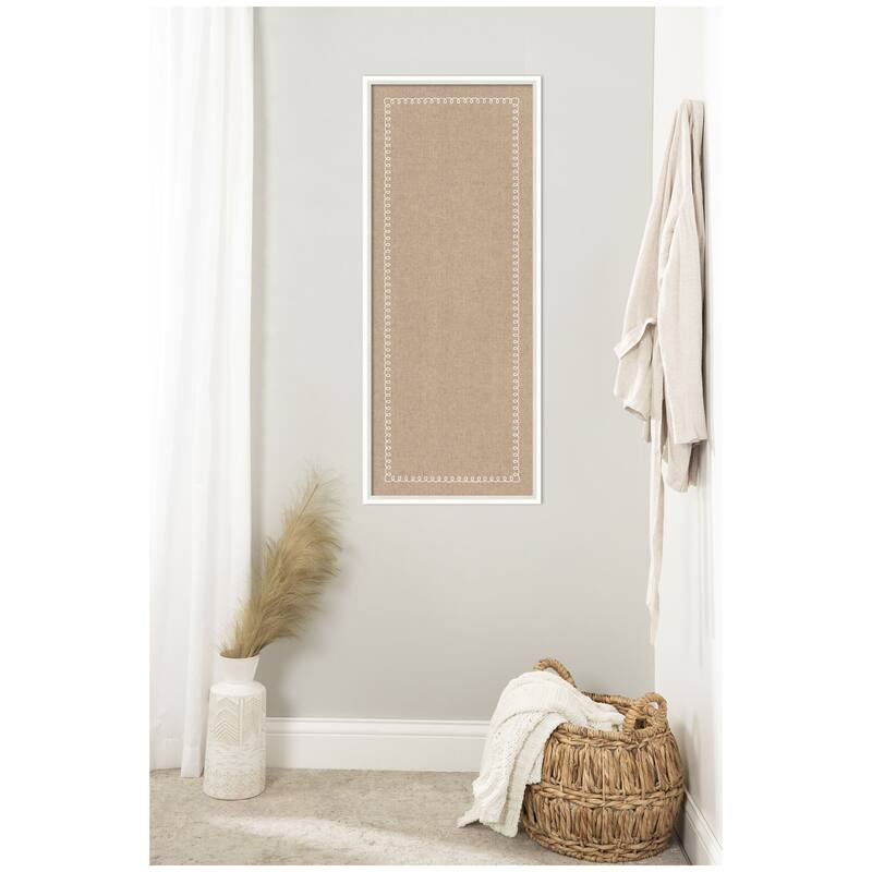 Kate and Laurel Pinboard White Scalloped Edge