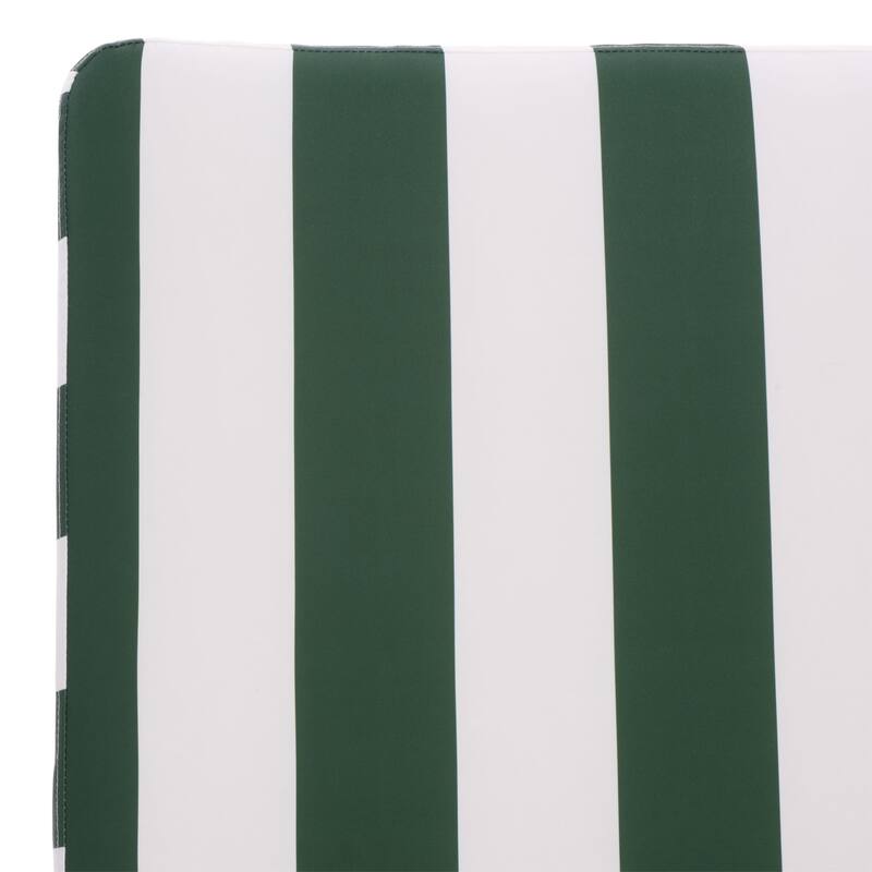 SAFAVIEH Outdoor Living Callan Lounger - 75"W x 26"D x 13"H