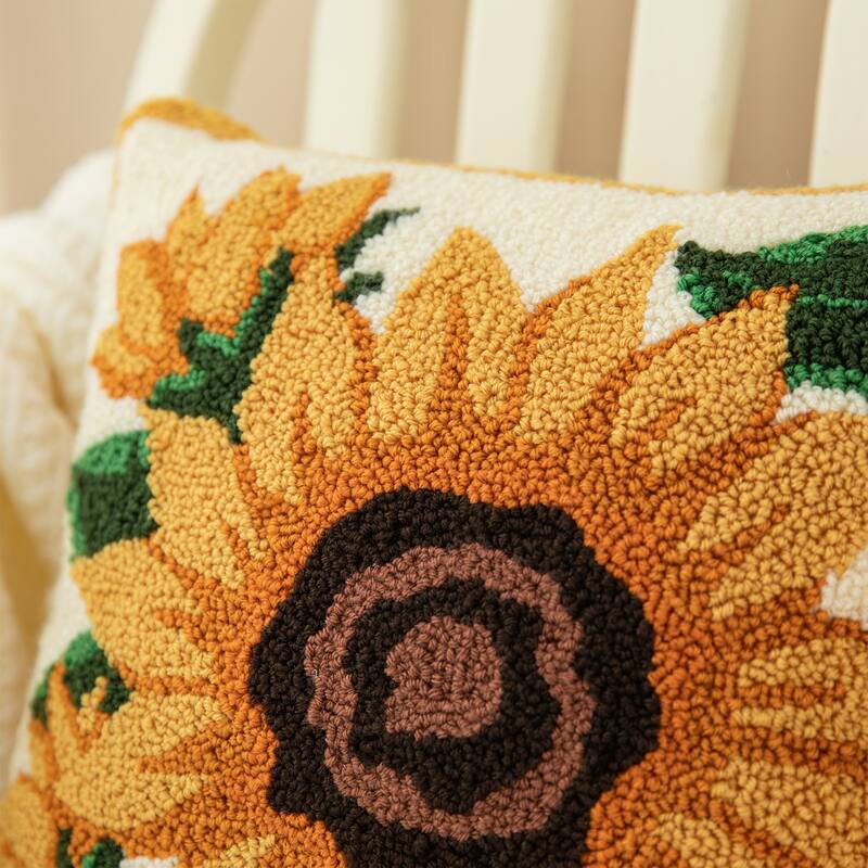 Glitzhome 14''H Fall Harvest Hooked Pumpkin Sunflower Pillow