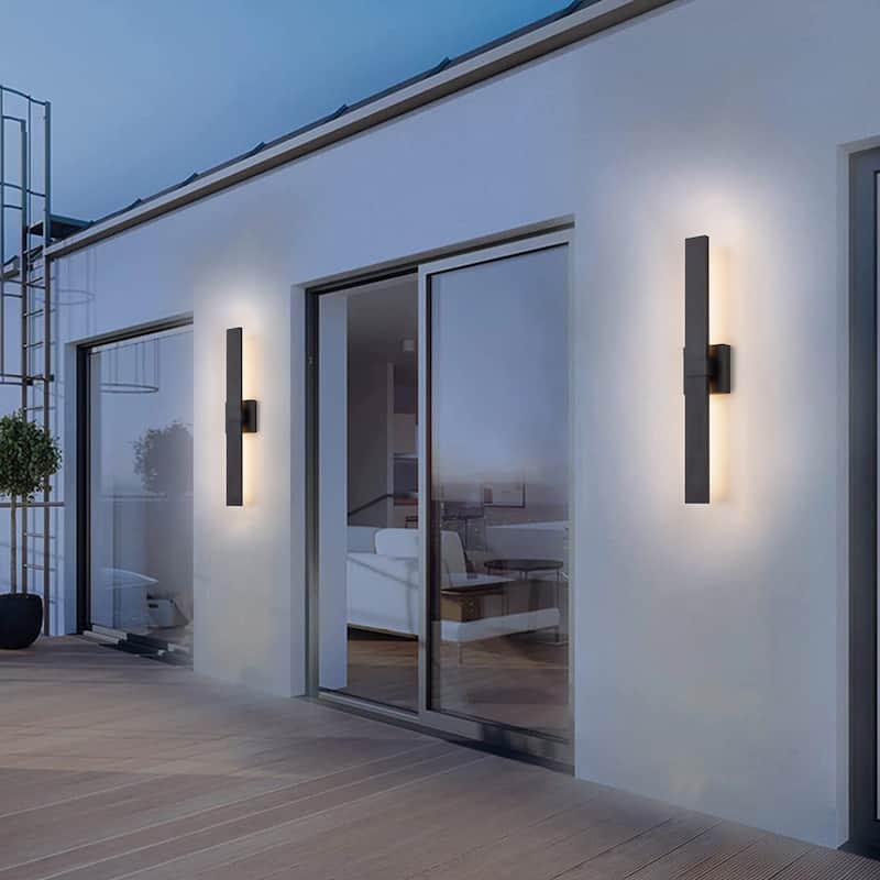 Matte Black Rectangular Aluminum LED Outdoor Wall Sconce
