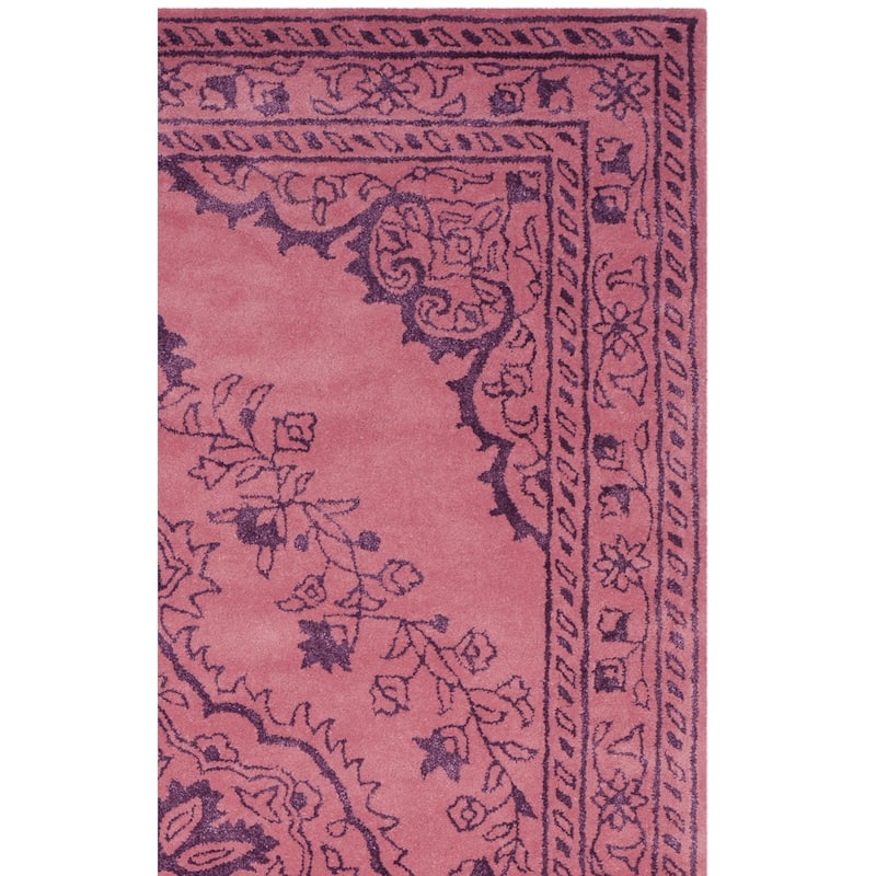 SAFAVIEH Handmade Glamour Gudmundina Modern Viscose Rug