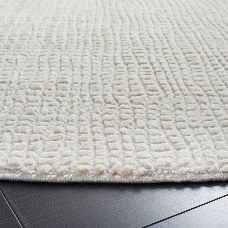 SAFAVIEH Continental Jeltina Modern Rug