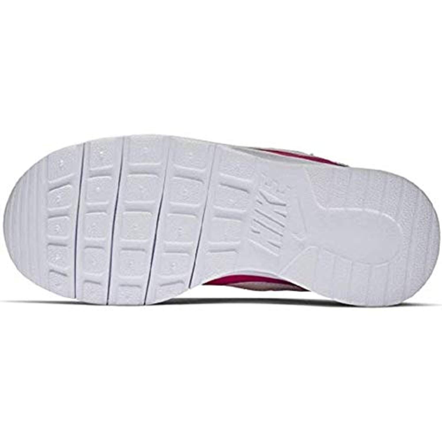 nike tanjun size 3