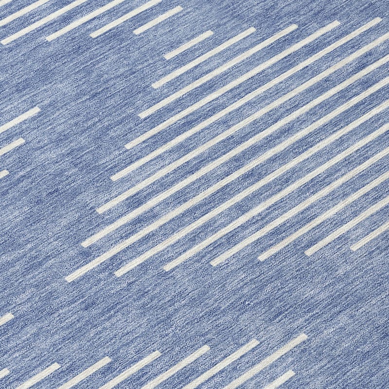 Machine Washable Indoor/ Outdoor Modern Stripe Chantille Rug