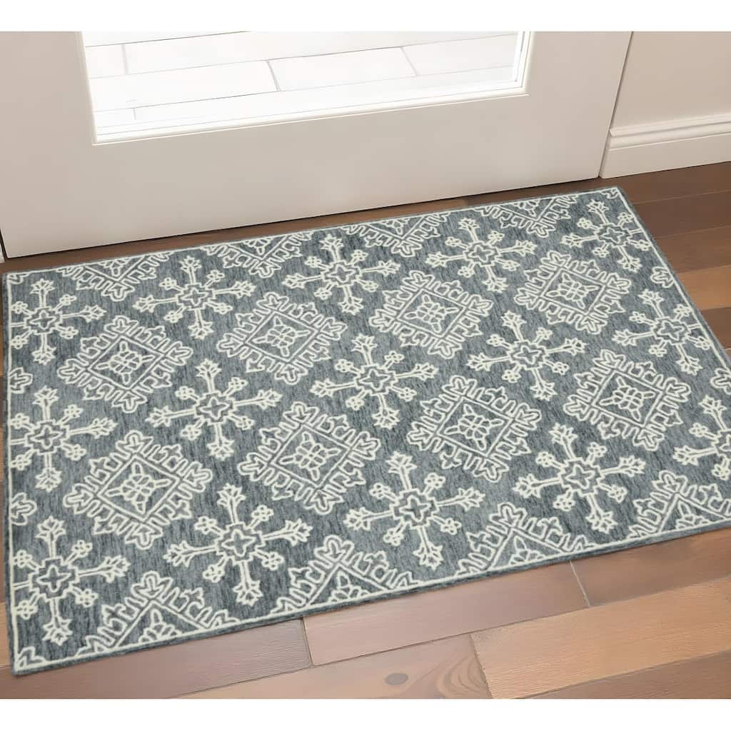 HomeRoots Oriental Transitional Rectangle Area Rug - 36.00 in. x 24.00 in. x 0.40 in.