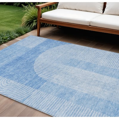 HomeRoots Geometric Transitional Rectangle Outdoor Rug