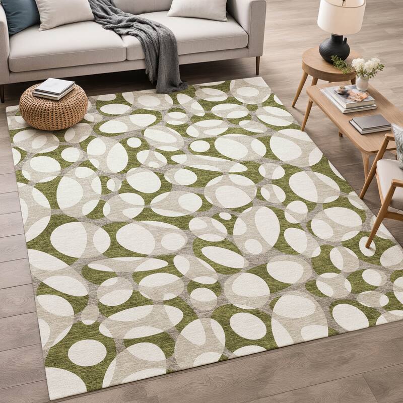 Machine Washable Indoor/ Outdoor Contemporary Saline Chantille Rug