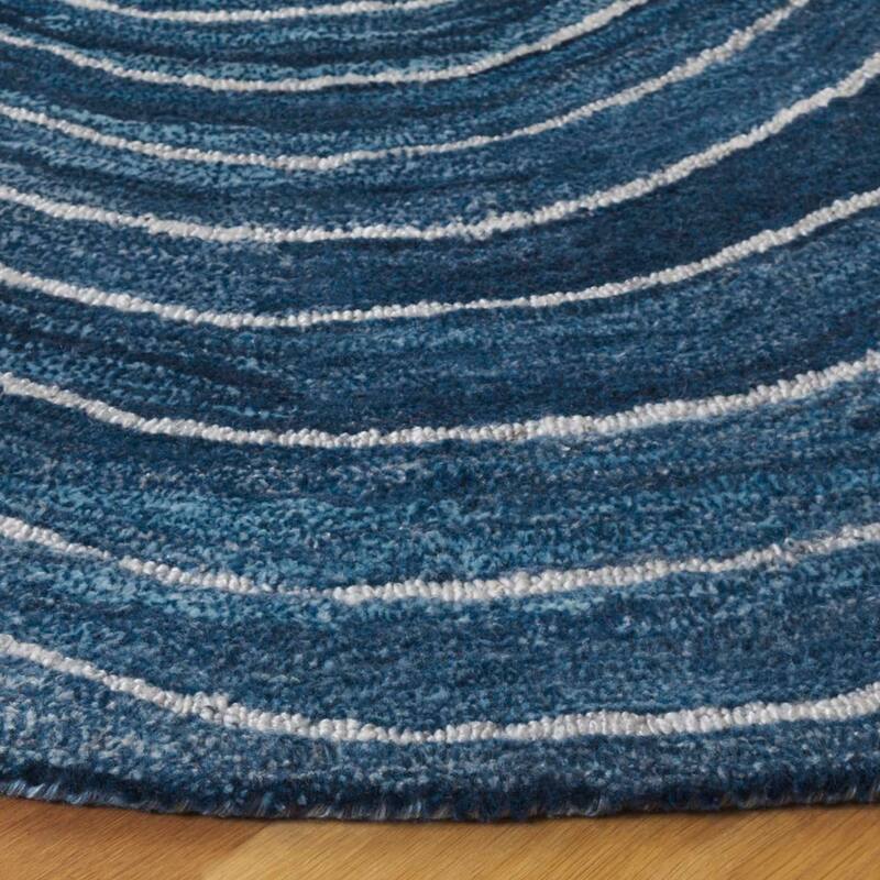 SAFAVIEH Handmade Abstract Hannelie Modern & Contemporary Rug