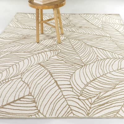 Sonia Tropical Leaf Indoor/Outdoor Area Rug