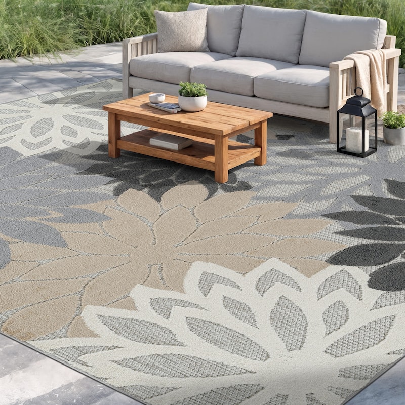 World Rug Gallery Indoor/Outdoor High-Low Textured Area Rug, Floral Easy-Clean Patio Rug