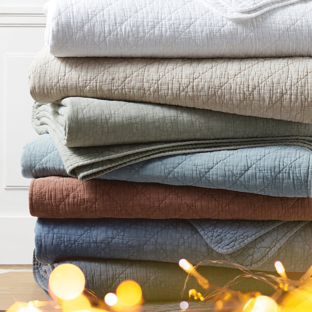 HiEnd Accents Stonewashed Cotton Gauze Traditional Style Solid Color Diamond Stitch 3 Piece Quilt Set