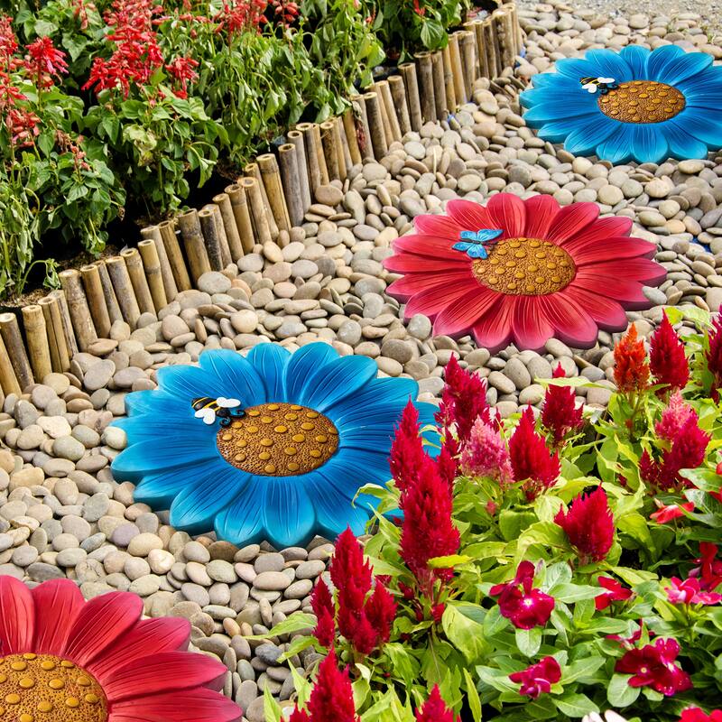 Glitzhome 6-Piece Butterfly and Bee on Daisy Cement Stepping Stones Pathway Decor - 10 in