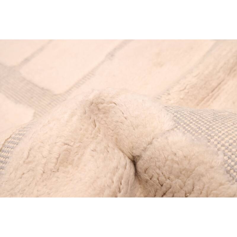 ECARPETGALLERY Hand-knotted Tangier Cream Wool Rug - 5'4 x 7'9