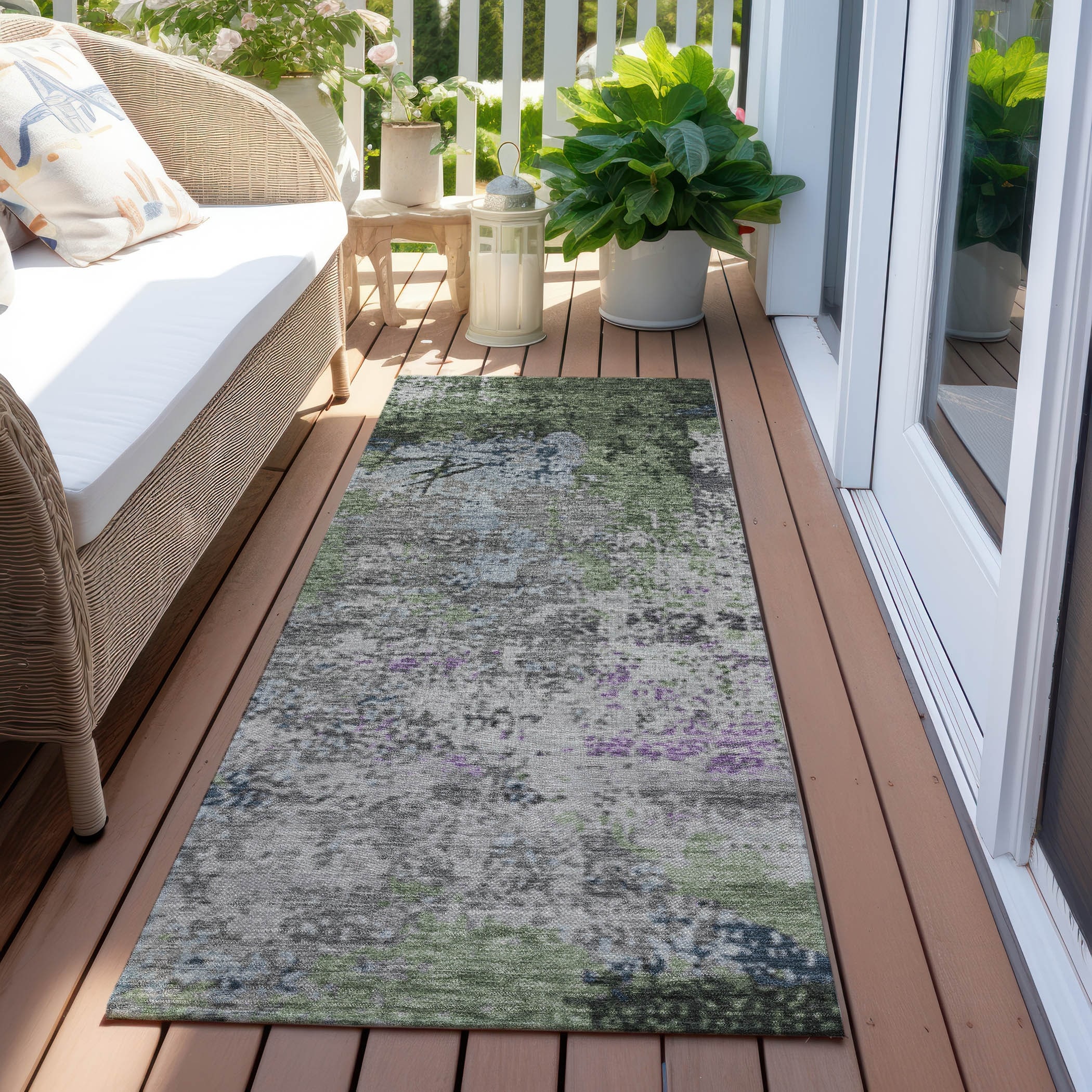Machine Washable Indoor/ Outdoor Abstract Modern Chantille Rug