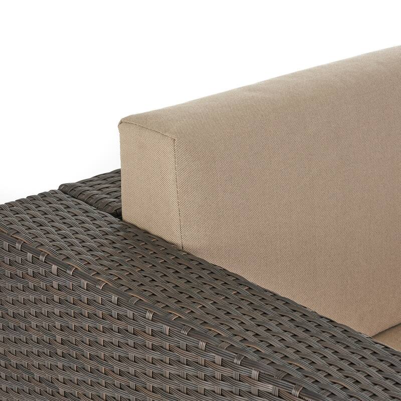 Puerta Mp1 Swivel Patio Chair With Cushions (Excluding the table)