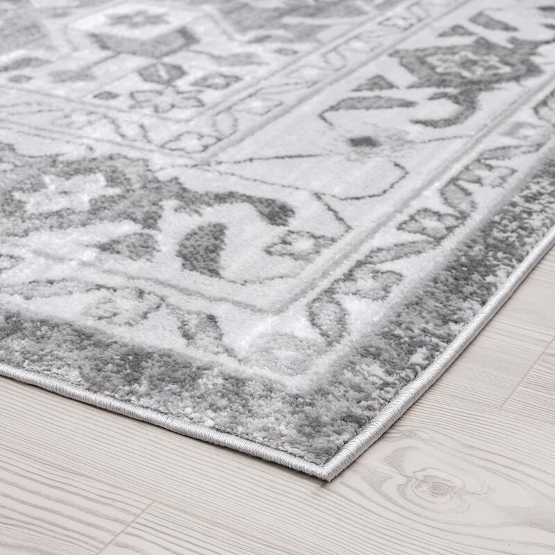 Linx Shabby Chic Medallion Indoor Area Rug