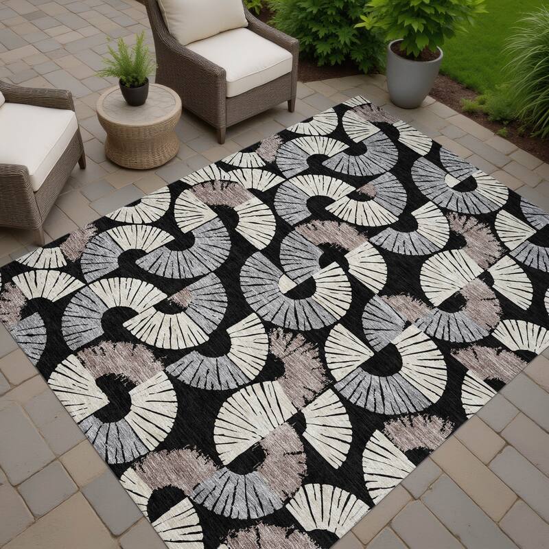 Machine Washable Indoor/ Outdoor Modern Jay Chantille Rug