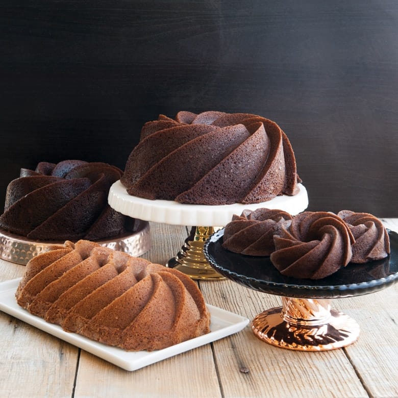 Nordic Ware Heritage Bundt Pan