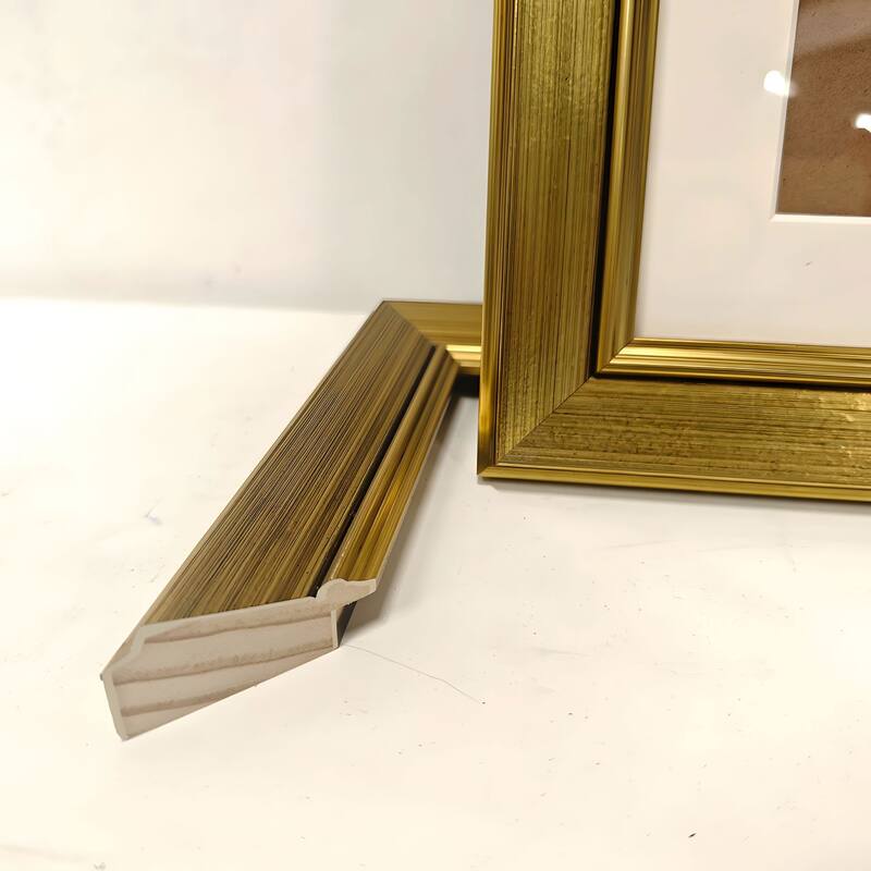 Set of 3 Colorful Giraffe Framed Wall Art - Replaceable Canvas Prints with Solid Wood Picture Frames, Creative Animal