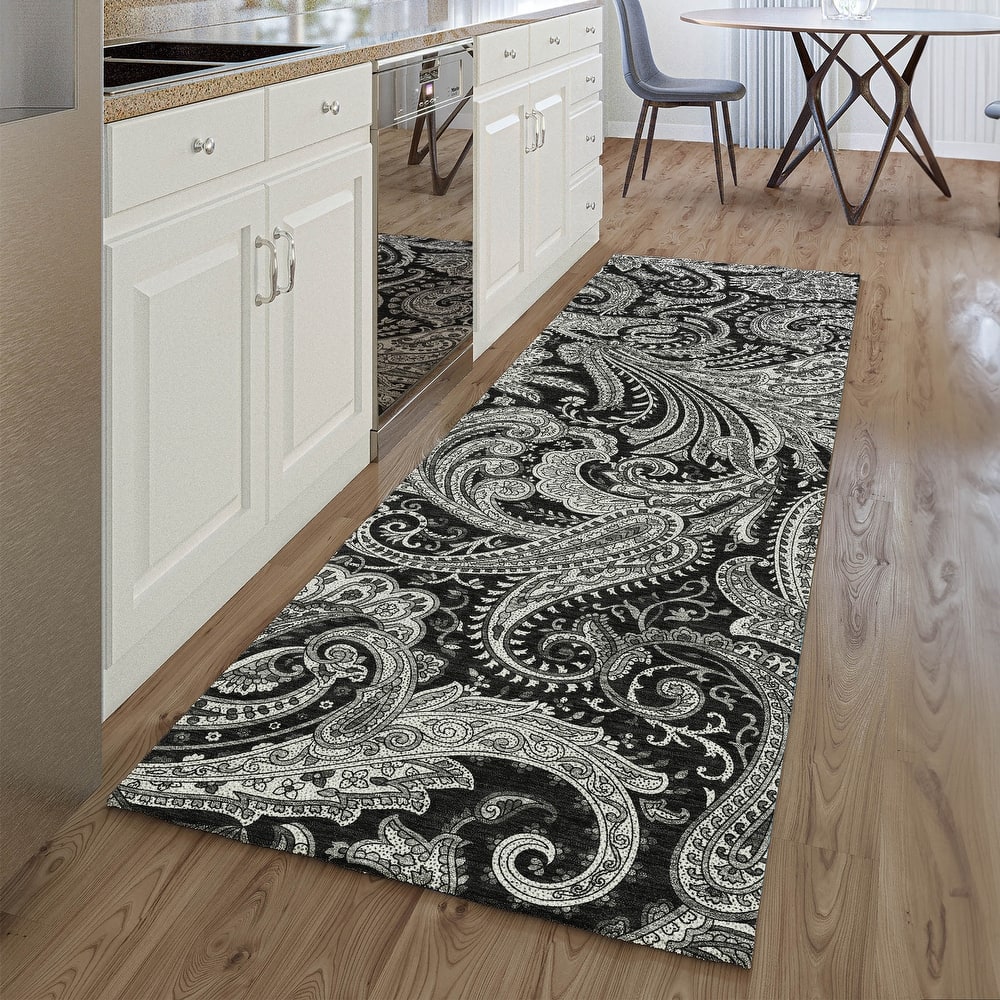 Premium Washable Super Soft Traditional Paisley Mayfield Rug